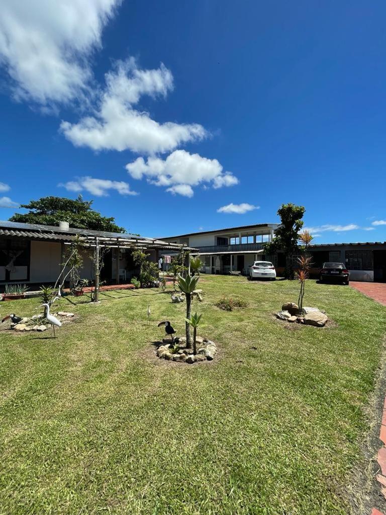 Acomodacao Ruth Guaratuba Exterior photo